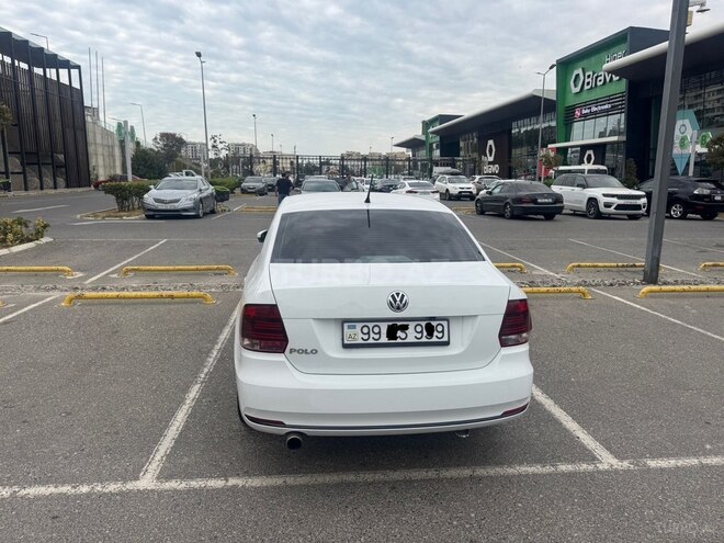 Volkswagen Polo 2019, 84,000 km - 1.6 l - Bakı