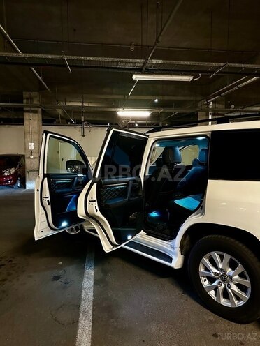 Toyota Land Cruiser 2018, 71,000 km - 4.0 l - Bakı