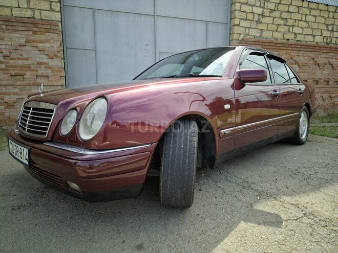 Mercedes E 230 1997, 397,000 km - 2.3 l - Gəncə