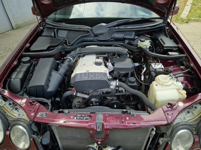Mercedes E 230 1997, 397,000 km - 2.3 l - Gəncə