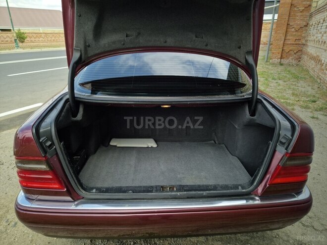 Mercedes E 230 1997, 397,000 km - 2.3 l - Gəncə