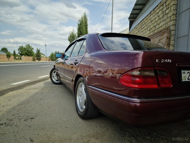 Mercedes E 230 1997, 397,000 km - 2.3 l - Gəncə