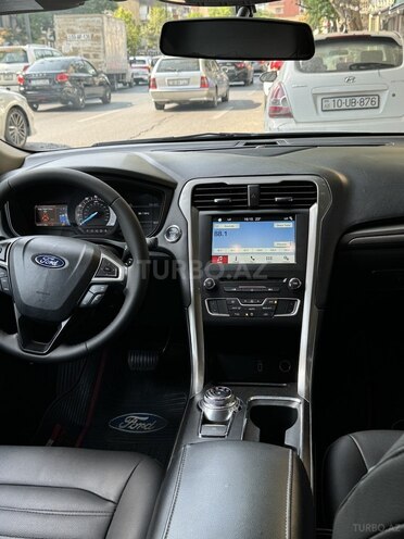 Ford Fusion (North America) 2018, 180,000 km - 1.5 л - Bakı