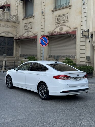Ford Fusion (North America) 2018, 180,000 km - 1.5 л - Bakı