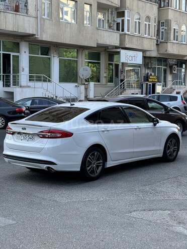Ford Fusion (North America) 2018, 180,000 km - 1.5 л - Bakı