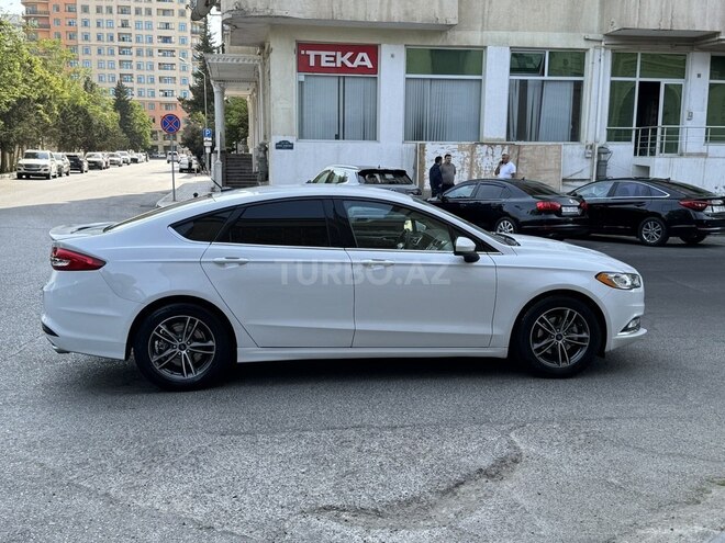 Ford Fusion (North America) 2018, 180,000 km - 1.5 л - Bakı