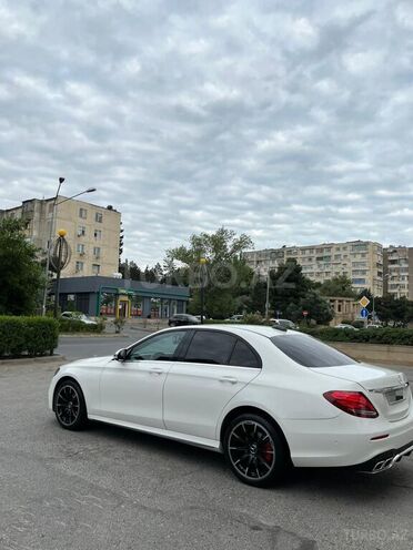 Mercedes E 200 d 2018, 490,000 km - 2.0 l - Bakı