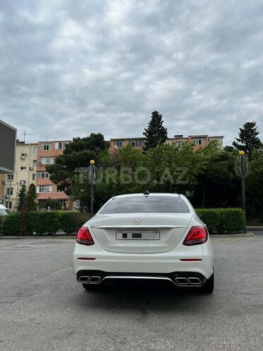 Mercedes E 200 d 2018, 490,000 km - 2.0 l - Bakı