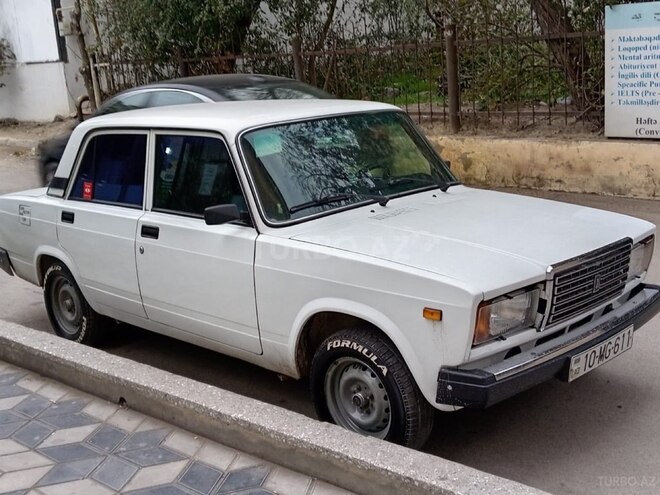 LADA (VAZ) 2107 2005, 31,229 km - 1.6 л - Bakı