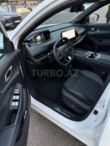Changan Qiyuan Q05 2025, 6,000 km - 1.5 л - Bakı