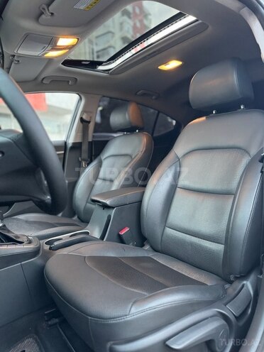 Hyundai Avante-6