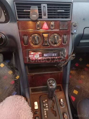 Mercedes C 200 1996, 405,000 km - 2.0 л - Qəbələ