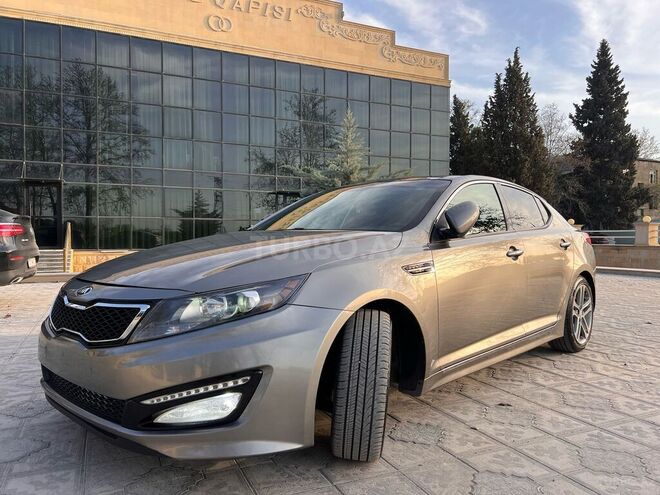 Kia Optima-3