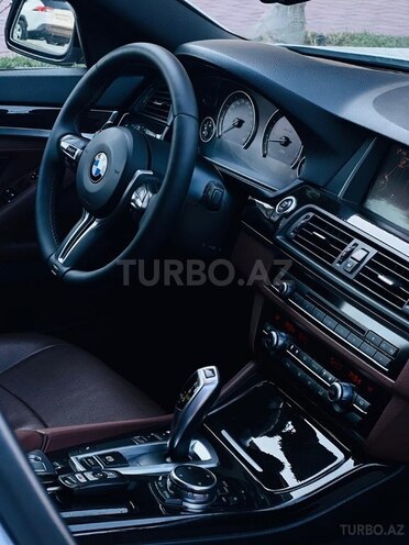 BMW 525 2015, 210,000 km - 2.0 l - Bakı
