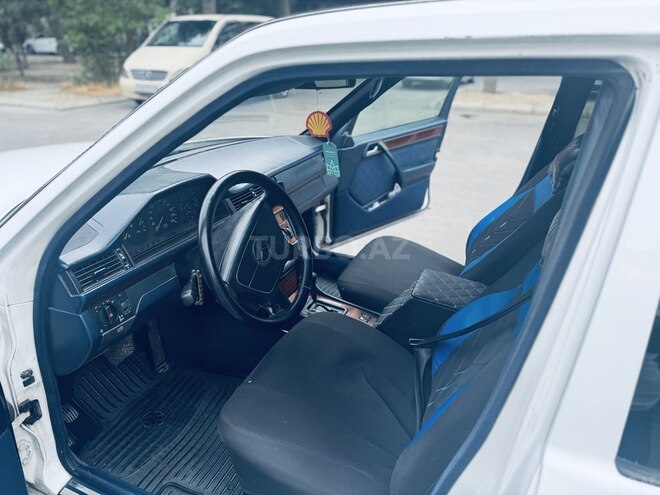 Mercedes E 220 1995, 395,274 km - 2.2 l - Bakı