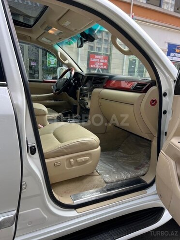 Lexus LX 570 2008, 226,000 km - 5.7 l - Bakı
