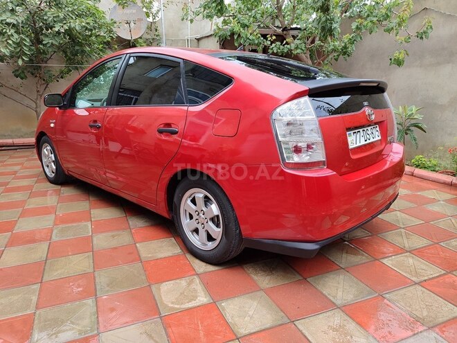 Toyota Prius-6