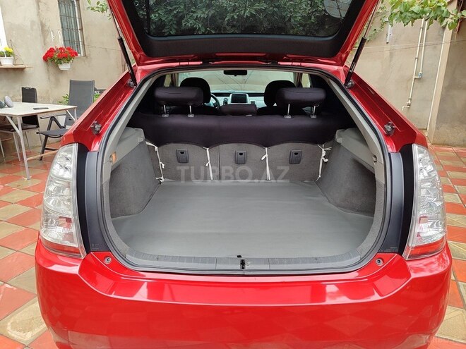 Toyota Prius-10