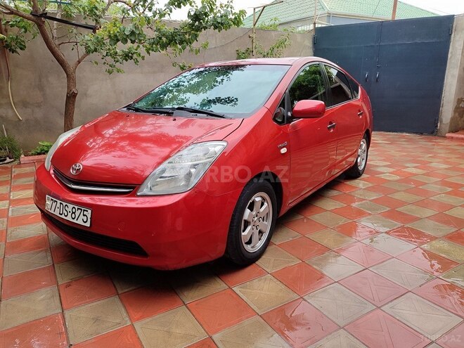 Toyota Prius-8