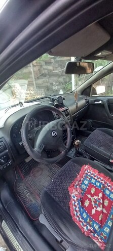 Opel Astra 1999, 200,000 km - 2.0 l - Şabran