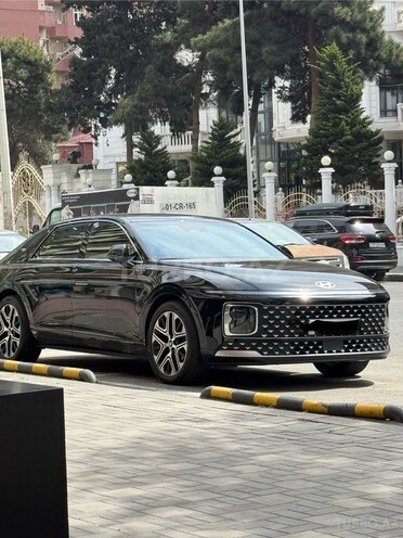 Hyundai Grandeur-2