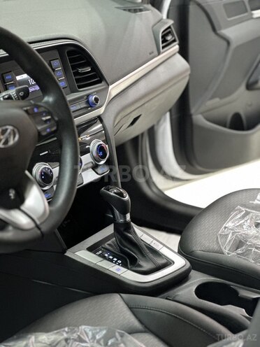 Hyundai Avante 2020, 176,000 km - 1.6 л - Sumqayıt