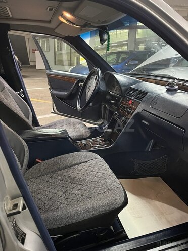 Mercedes C 180 1999, 462,330 km - 1.8 l - Bakı