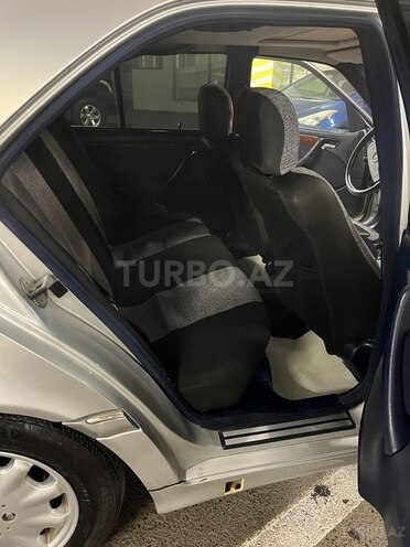 Mercedes C 180 1999, 462,330 km - 1.8 l - Bakı