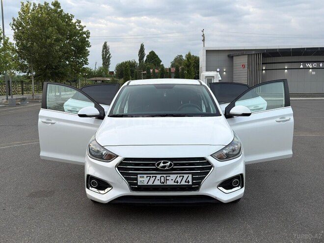 Hyundai Accent 2022, 94,500 km - 1.6 л - Bakı