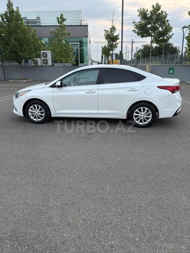 Hyundai Accent 2022, 94,500 km - 1.6 л - Bakı
