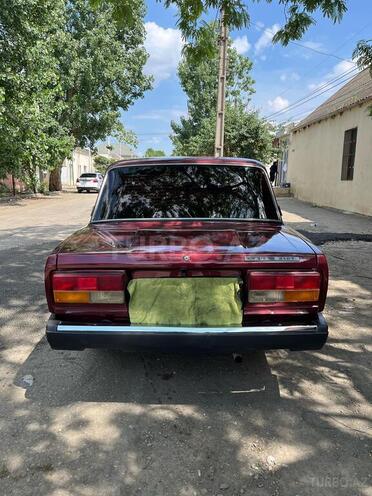 LADA (VAZ) 2107-2