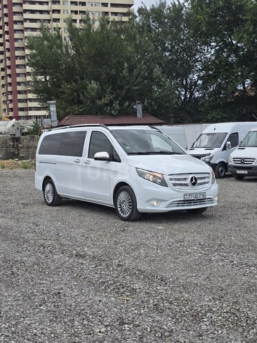 Mercedes Vito 2015, 402,000 km - 2.2 l - Bakı