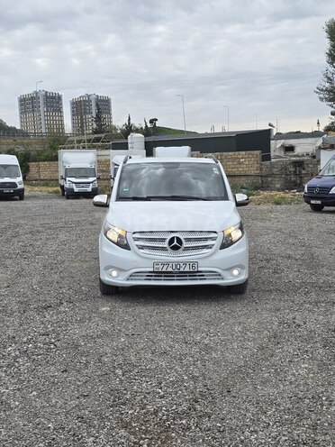 Mercedes Vito 2015, 402,000 km - 2.2 l - Bakı