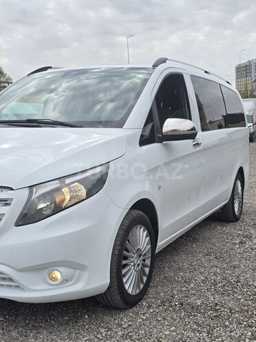 Mercedes Vito 2015, 402,000 km - 2.2 l - Bakı