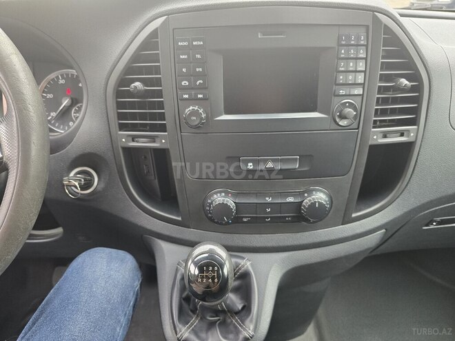 Mercedes Vito 2015, 402,000 km - 2.2 l - Bakı