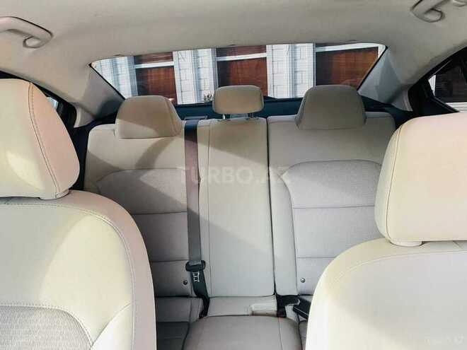 Hyundai Elantra 2016, 102,193 km - 2.0 л - Bakı