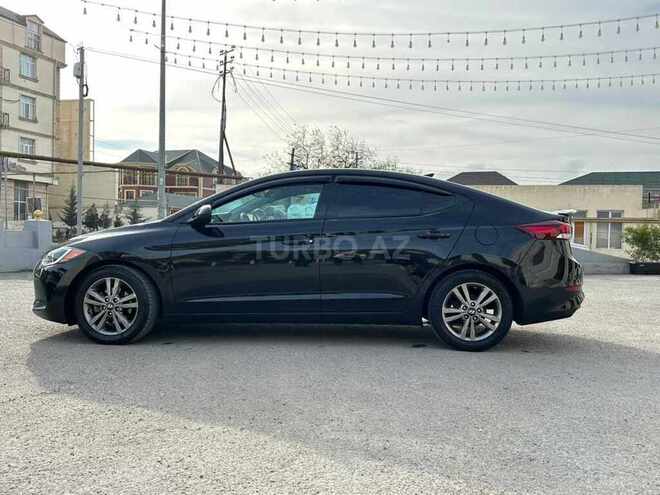 Hyundai Elantra 2016, 102,193 km - 2.0 л - Bakı