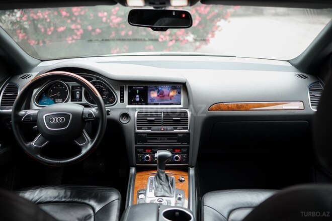 Audi Q7 2014, 185,000 km - 3.0 l - Bakı