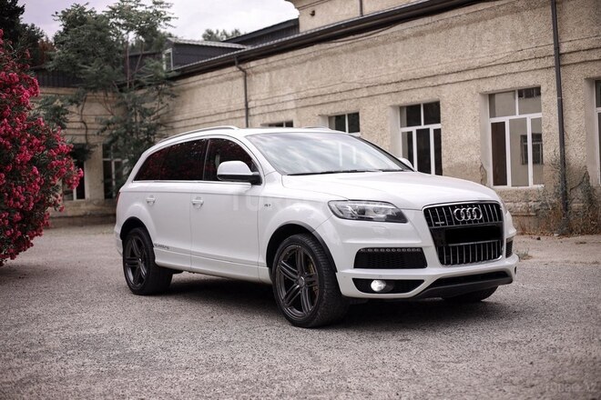 Audi Q7 2014, 185,000 km - 3.0 l - Bakı