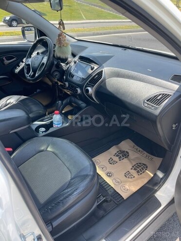 Hyundai ix35 2010, 230,000 km - 2.0 l - Bakı