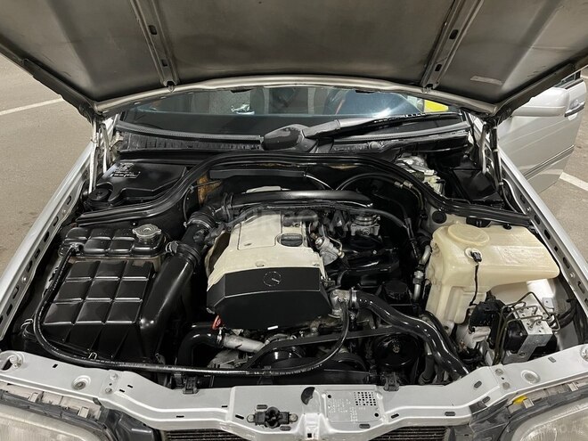Mercedes C 180 1999, 462,330 km - 1.8 l - Bakı