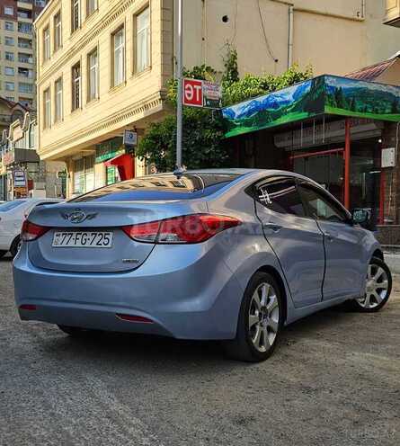 Hyundai Elantra 2011, 228,000 km - 1.8 l - Bakı