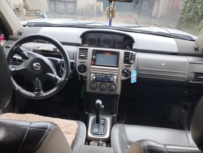 Nissan X-Trail 2004, 235,000 km - 2.0 l - Bakı