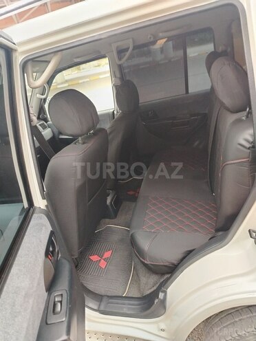 Mitsubishi Pajero io 2000, 438,789 km - 2.0 л - Yevlax
