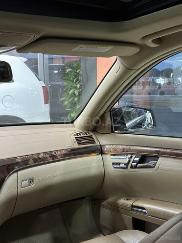 Mercedes S 500 2007, 158,000 km - 5.5 l - Sumqayıt