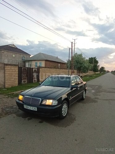 Mercedes C 220 1997, 698,311 km - 2.2 л - Cəlilabad