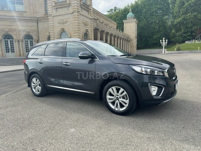 Kia Sorento 2015, 235,000 km - 2.0 l - Qəbələ