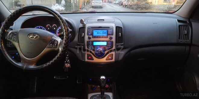 Hyundai i30 2009, 215,000 km - 1.6 l - Bakı
