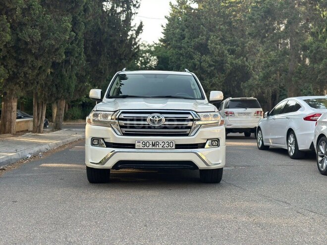 Toyota Land Cruiser-16