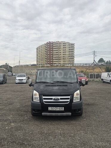 Ford Transit-1